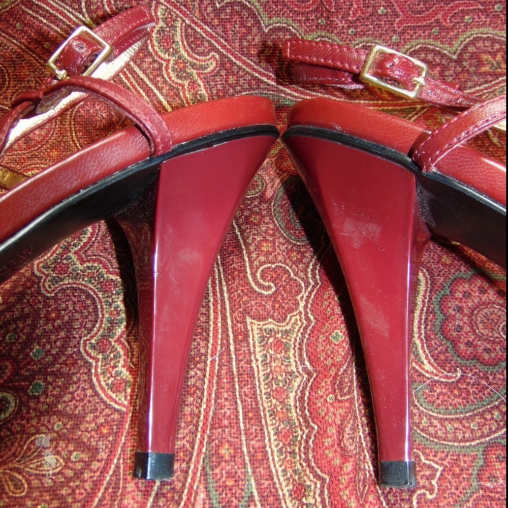 NINE WEST burgundy sandals 6.5 w/4" heel 💥🕚 - Picture 7 of 9